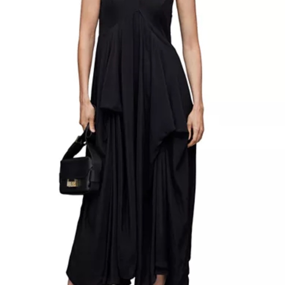 Elegant Black Sleeveless Dress